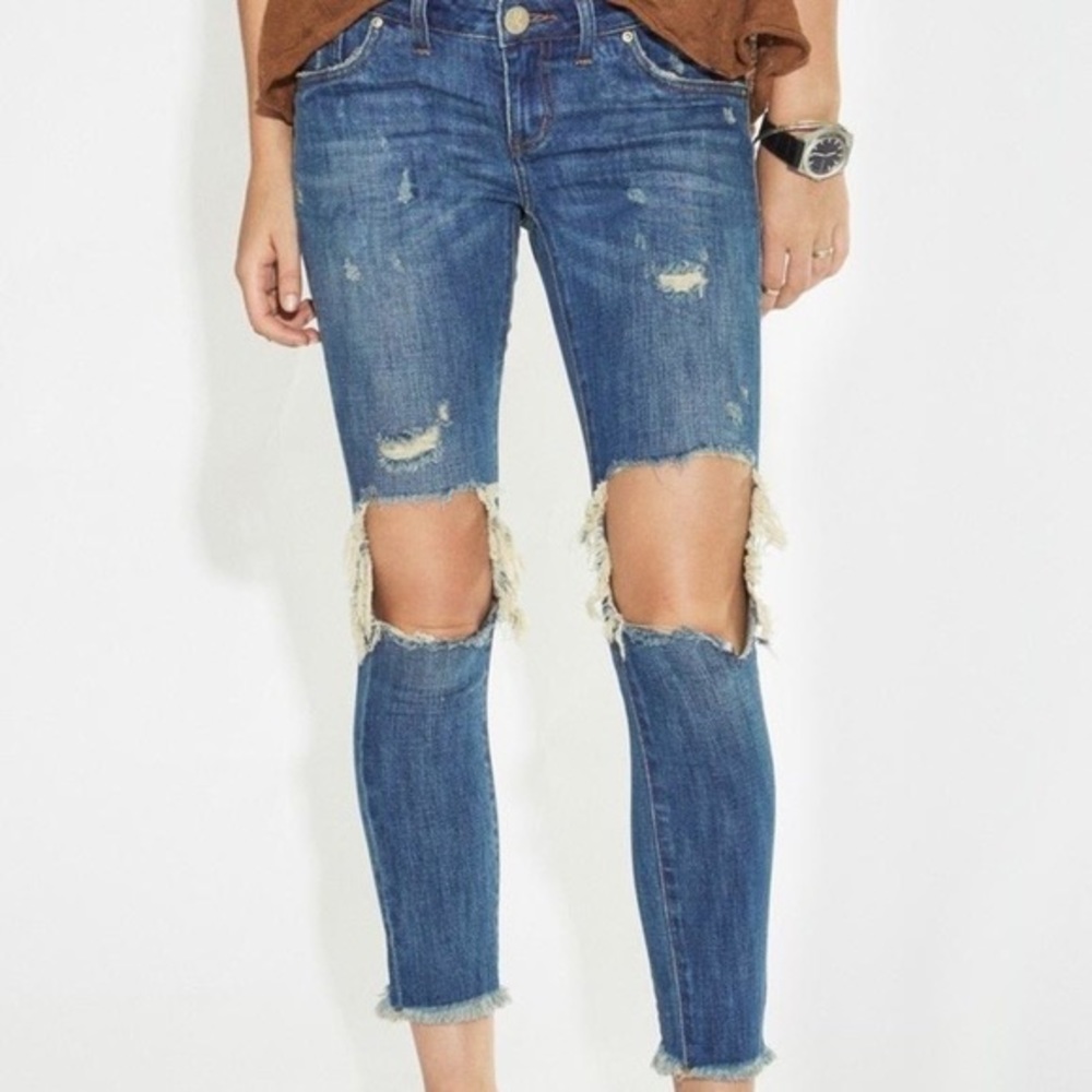 One Teaspoon Freebirds Destroyed Cropped jeans